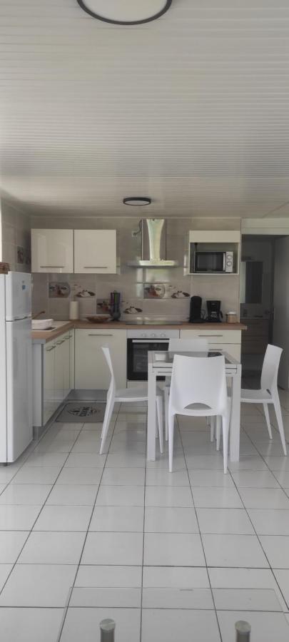 Maison 2 Chambres Avec Jardin Kahouanne 外观 照片